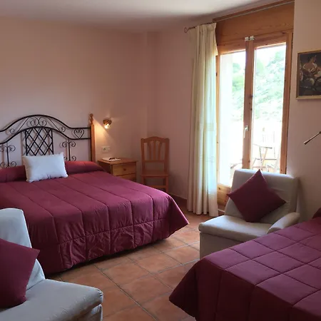 Hotel Hotel Castellote 3*